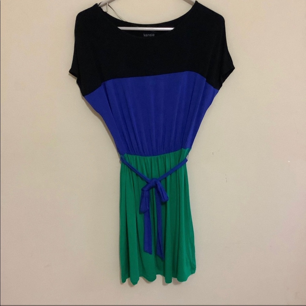 Women’s dress Size S Kenzie
